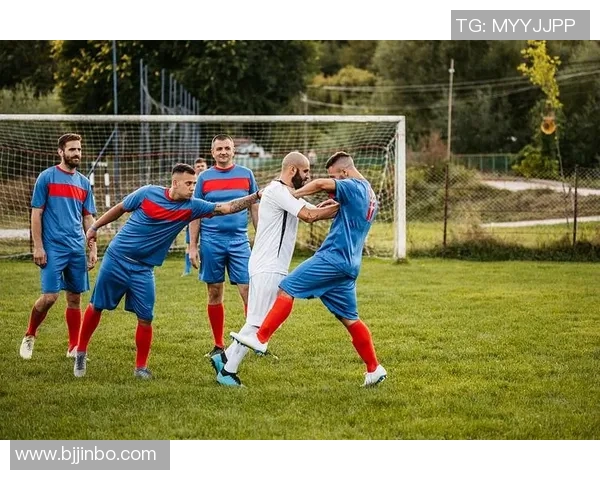 布尔格与巴黎足球历史的对抗与发展回顾