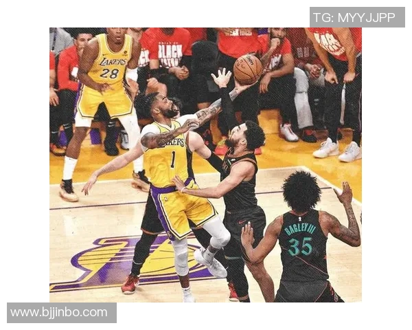 勒布朗-詹姆斯助力湖人豪取7连胜,全队士气达到巅峰