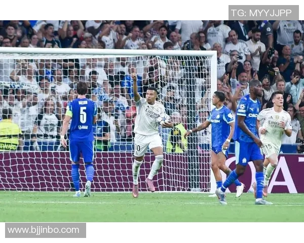 维拉利尔备战与皇马之战,主帅:将全力以赴,力争夺得3分