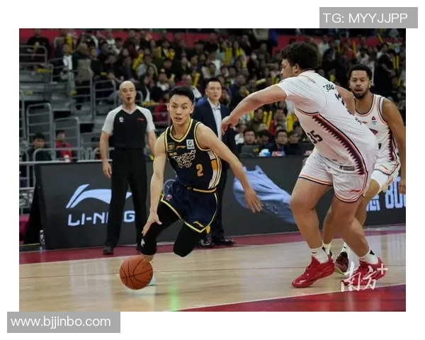 CBA精彩对决广东队力克上海队展现强大实力 CBA精彩对决广东队力克上海队展现强大实力